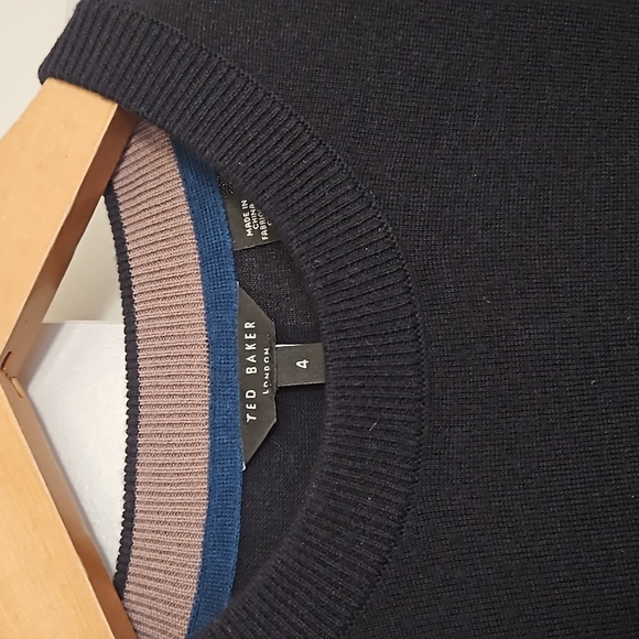 Ted Baker sweaters - Picture 2 of 4